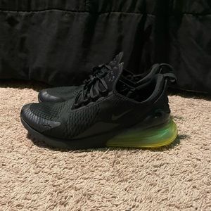 Nike Air Max 270